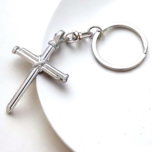 3 Nail Cross Keychain Religious Christian Key Ring Accessory Silver Unisex Gift - Picture 8 of 16